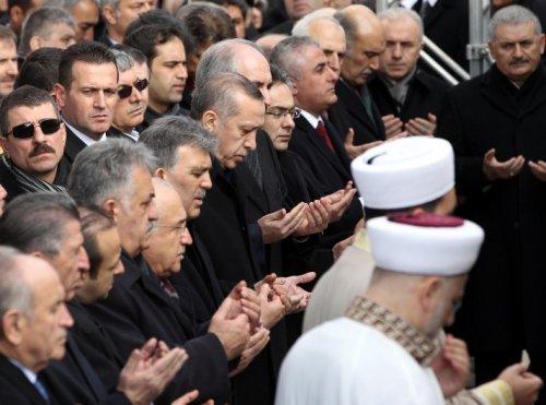 Aydın Menderes son yolculuğuna uğurlandı - Resim 17