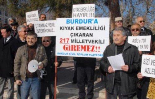 Burdur'da kıyak emeklilik protestosu