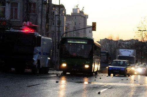 BDP'liler Taksim'i savaş alanına çevirdi