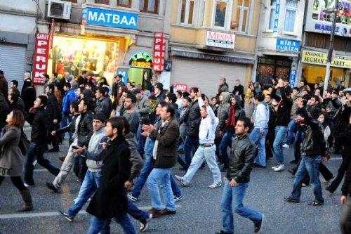 BDP'liler Taksim'i savaş alanına çevirdi
