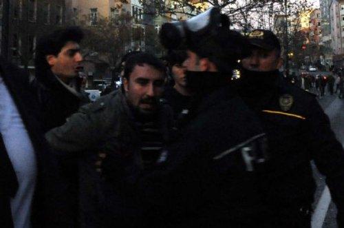 BDP'liler Taksim'i savaş alanına çevirdi