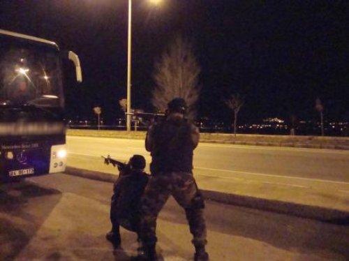 Erzincan'da otobüse Kandil operasyonu