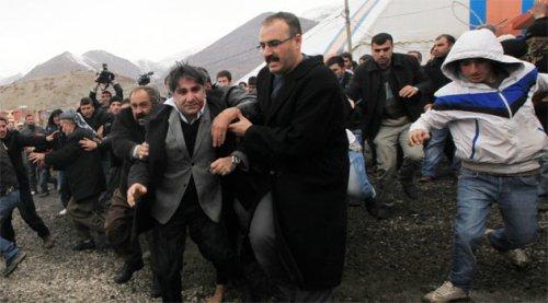 Uludere Kaymakamı'na saldırı - Resim 3