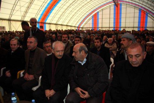 Kemal Kılıçdaroğlu taziye çadırında