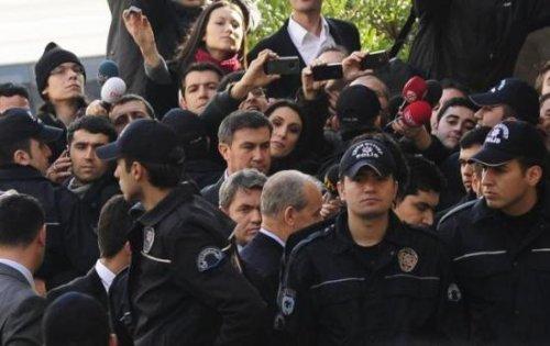 İlker Başbuğ adliyede - Resim 2