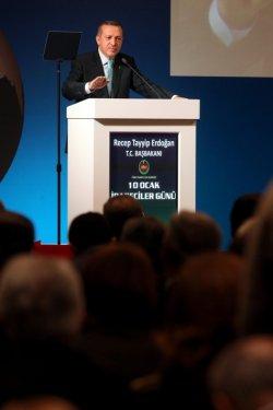 Erdoğan Uludere Kaymakamı'na ödül verdi