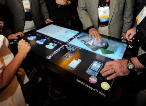 CES 2012'de yeni oyuncaklar görücüye çıktı