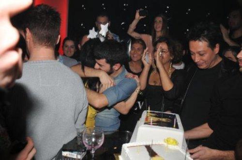 Hande Yener'in doğum günü - Resim 2