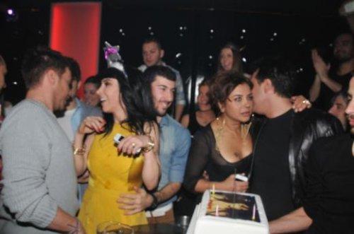 Hande Yener'in doğum günü - Resim 3
