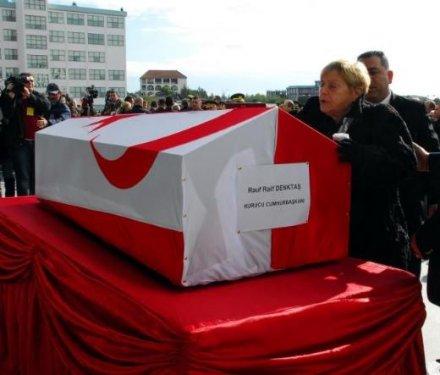 Rauf Denktaş'a veda