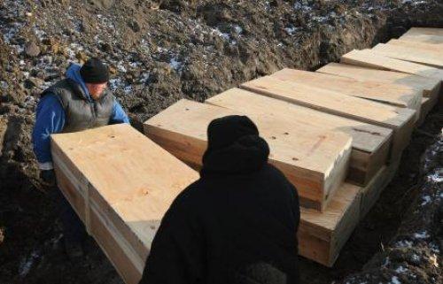 ABD'de cesetler topluca defnediliyor - Resim 10