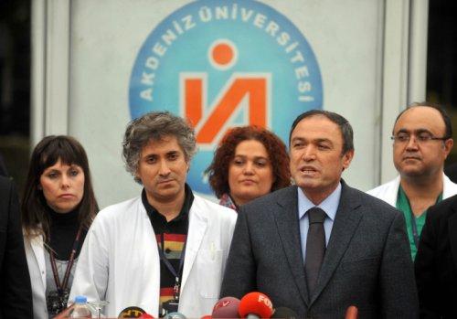 Türkiye'nin ilk yüz nakli ameliyatı - Resim 24