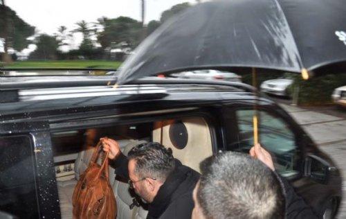 Cem Yılmaz İzmir'de kız istedi