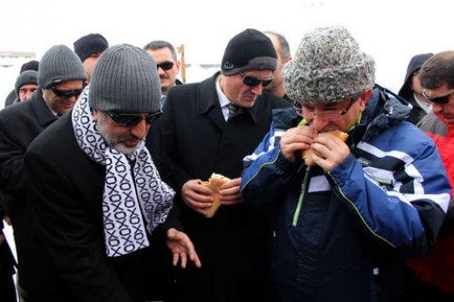 Bakanların jet ski keyfi 