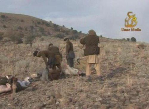 Taliban'ın 15 Pakistanlı askeri infazı - Resim 6
