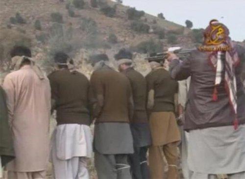 Taliban'ın 15 Pakistanlı askeri infazı - Resim 9