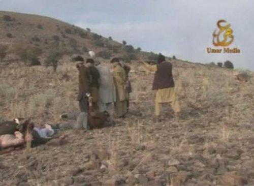 Taliban'ın 15 Pakistanlı askeri infazı - Resim 1