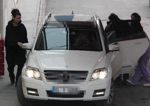 Tuba Büyüküstün böyle taburcu oldu - Resim 13