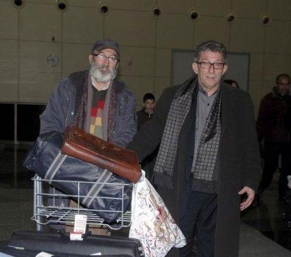 Başbakan'ın özel izniyle 21 yıl sonra babasının mezarında - Resim 5