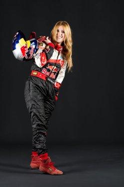 Türkiye'nin Snowboard Kraliçesi Çiçek Güney