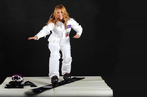 Türkiye'nin Snowboard Kraliçesi Çiçek Güney