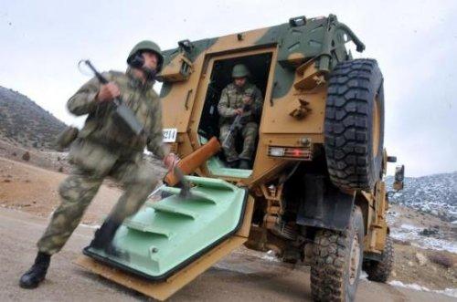 Sözleşmeli erlerin eğitiminden kareler