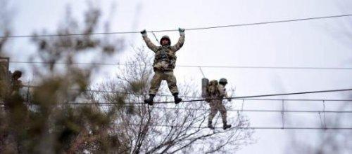 Sözleşmeli erlerin eğitiminden kareler