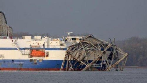 NASA gemisi köprüyü yıktı - Resim 2