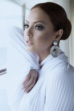 Ünlü sanatçılar patron oldular