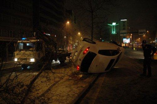 Gece yağan kar İstanbul'u bu hale soktu - Resim 14