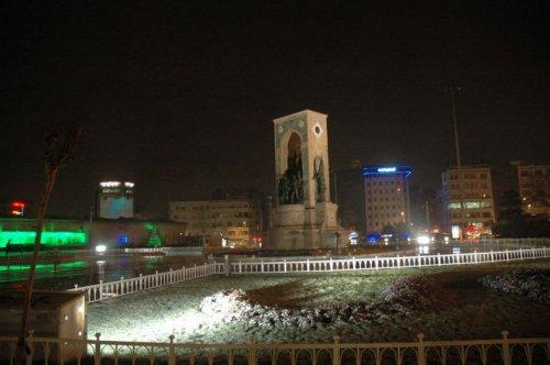 Gece yağan kar İstanbul'u bu hale soktu - Resim 5