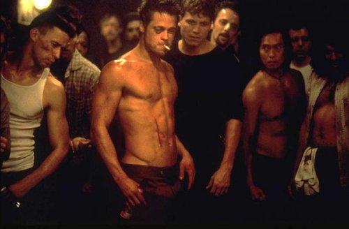 Brad Pitt hiç yaşlanmıyor - Resim 17