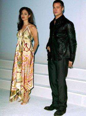 Brad Pitt hiç yaşlanmıyor - Resim 27
