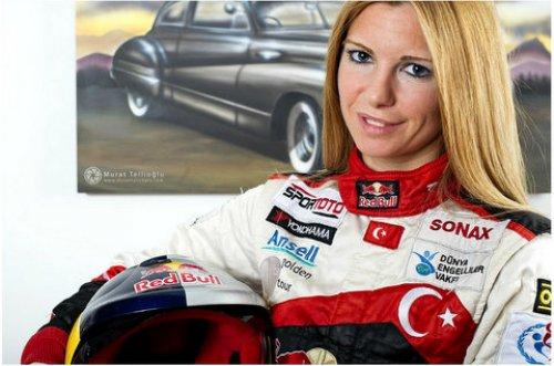 Hızlı ve güzel: Burcu Çetinkaya