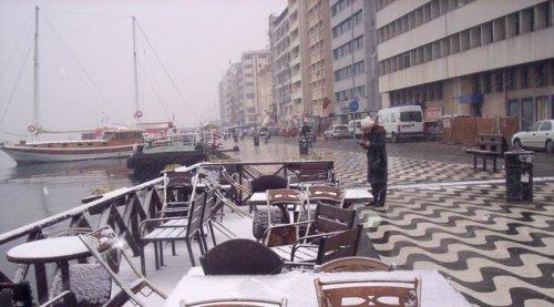 İzmir'de yıllar sonra kar sevinci - Resim 25