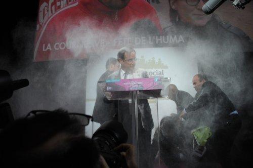 Sarkozy'nin rakibine unlu saldırı 