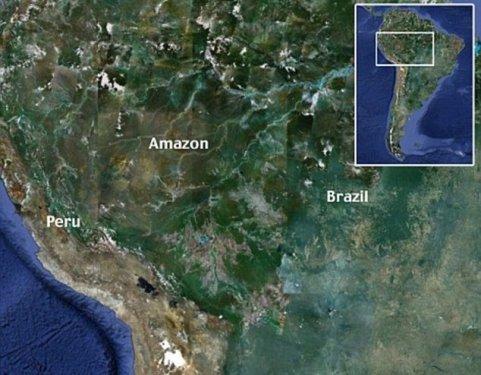 Yerli kabile ilk kez bu kadar yakında görüntülendi