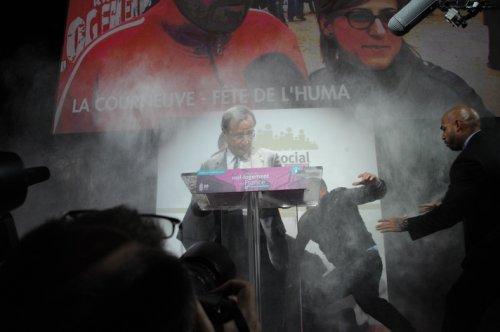 Sarkozy'nin rakibine unlu saldırı 