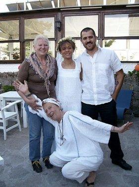 Defne Joy Foster'ın aile albümünden