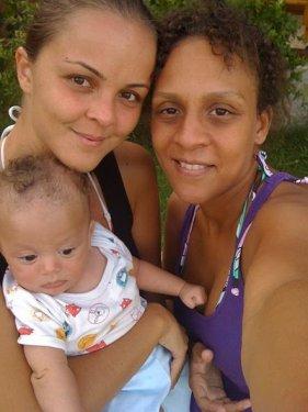 Defne Joy Foster'ın aile albümünden