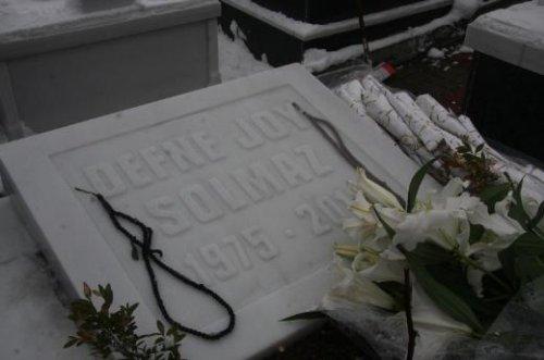 Defne Joy mezarı başında anıldı