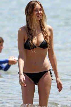 Yaşayan en seksi 100 kadın	