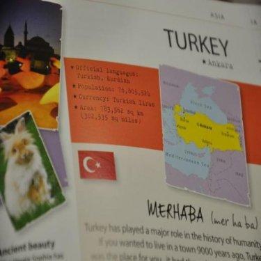 Gezi kitabı Kürtçe'yi Türkiye'nin resmi dili yaptı  - Resim 2
