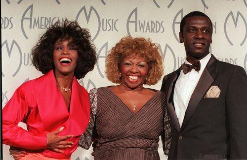 Whitney Houston yaşamını yitirdi - Resim 10