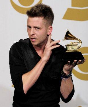 Grammy müzik ödülleri sahiplerini buldu	 - Resim 24