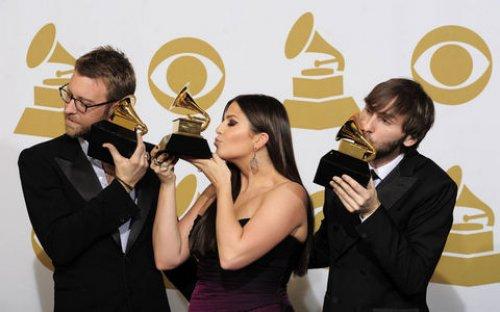 Grammy müzik ödülleri sahiplerini buldu	 - Resim 27
