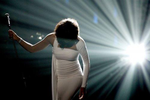 Whitney Houston yaşamını yitirdi - Resim 16