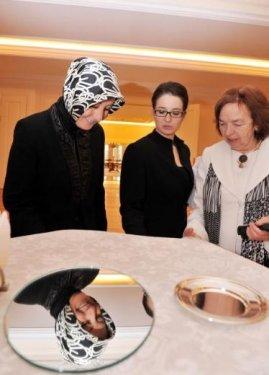 Hayrünnisa Hanım konuğuyla Köşk'ün mutfağına girdi