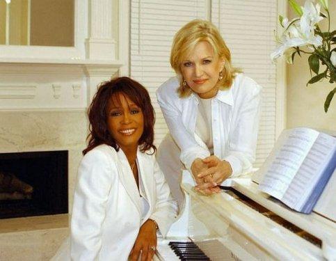 Fotoğraflarla Whitney Houston - Resim 47