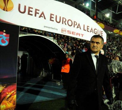 Trabzonspor - PSV Eindhoven maçından kareler